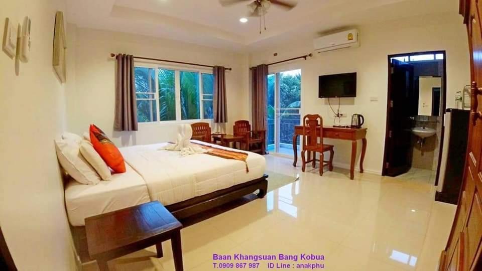 Baan Glangsuan Bang Kobua Hotel Bang Chak Bilik gambar
